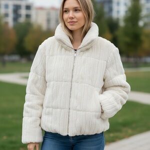 BearPaw Women's Cream Teddy Jacket